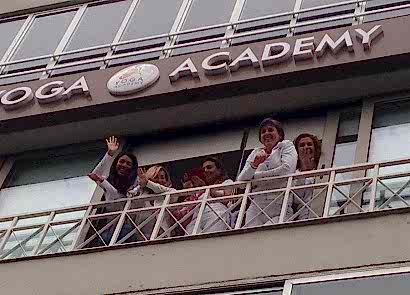 YOGA ACADEMY ALSANCAK YENİLENDİ!!